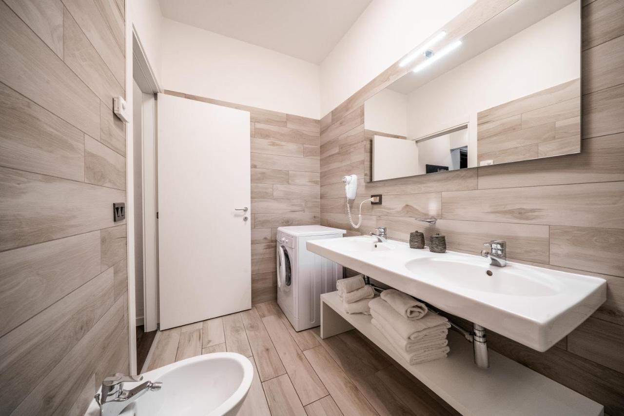 Appartamenti Vasco Renna Surf Center Torbole Sul Garda Екстериор снимка