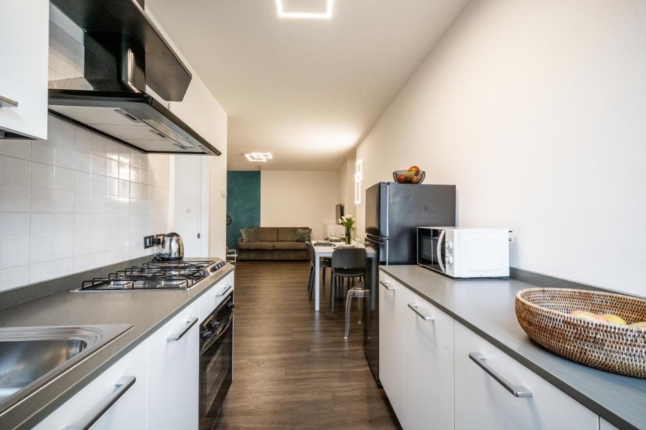 Appartamenti Vasco Renna Surf Center Torbole Sul Garda Екстериор снимка